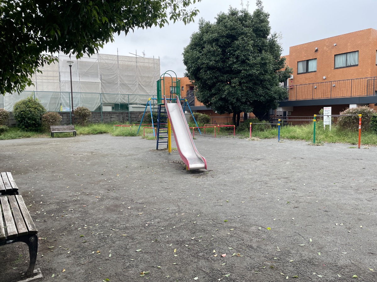 西寺尾蕪谷公園